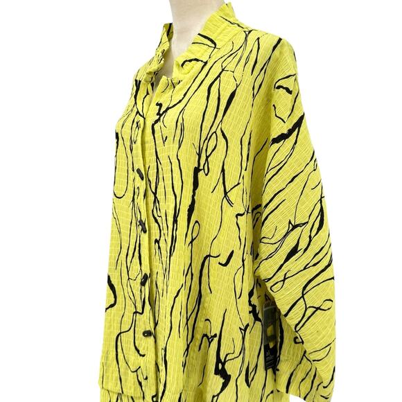 Ali Miles NWT Crinkle Crepe Neon Yellow & Black Abstract Wired Collar Tunic Top - Picture 6 of 12